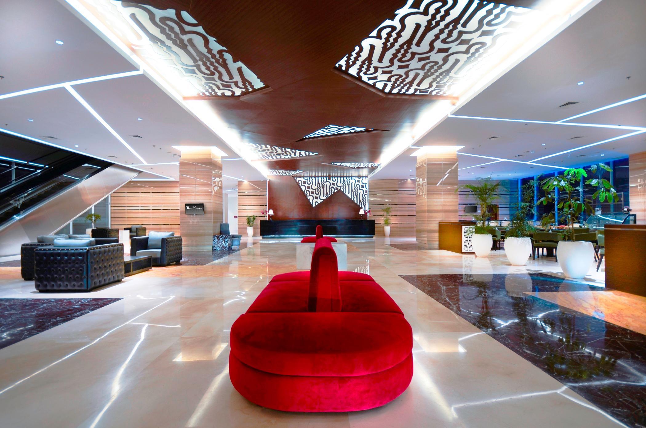 The Alana Hotel & Convention Center Solo By Aston Dış mekan fotoğraf