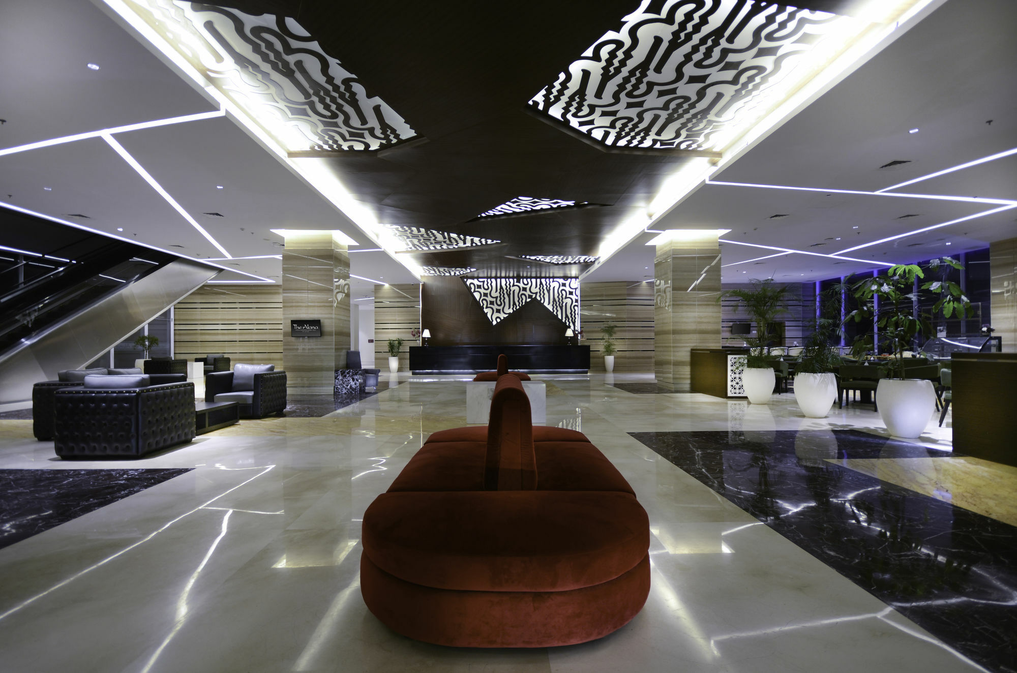 The Alana Hotel & Convention Center Solo By Aston Dış mekan fotoğraf